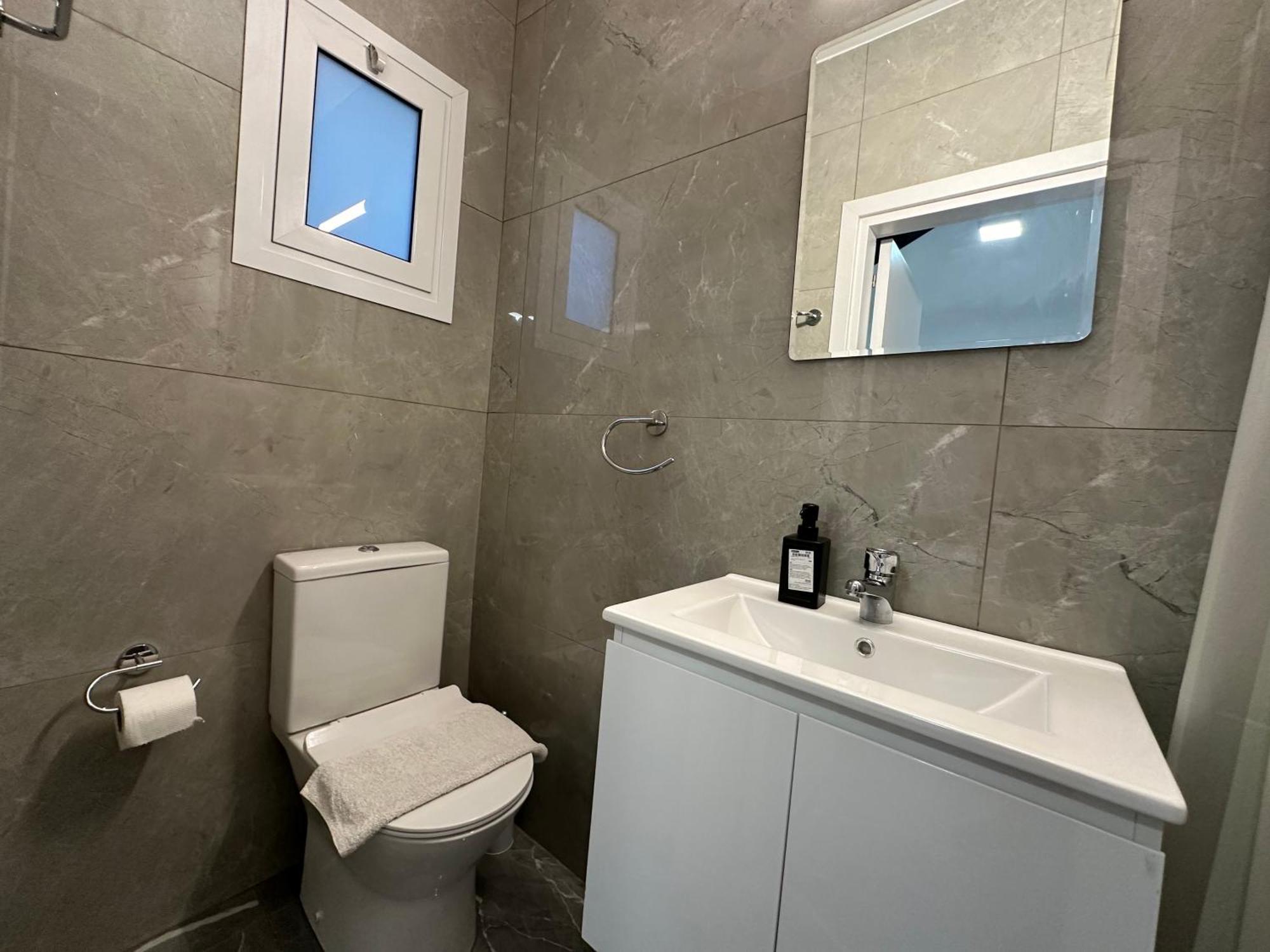 Апартаменты Appartments 750m From Beach, Tourist Area Лимасол